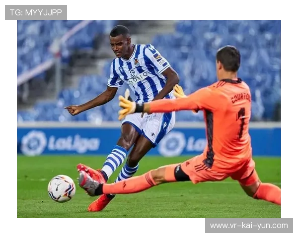 威尼斯主场攻势如潮，但临门一脚欠佳憾平